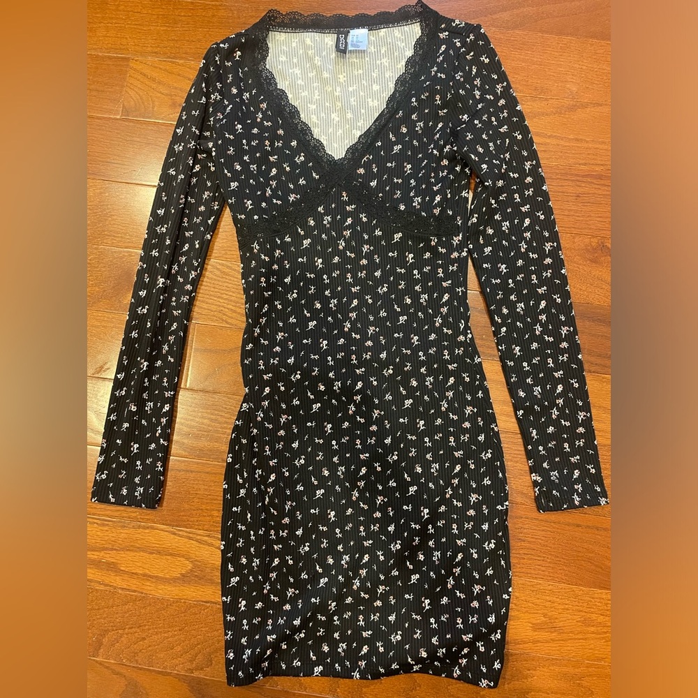 H&M | Floral Black Slip Dress